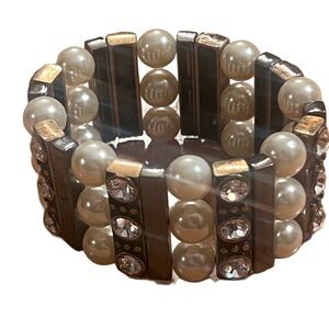 Lia Sophia pearlescent rhinestone triple strand stretch bracelet
